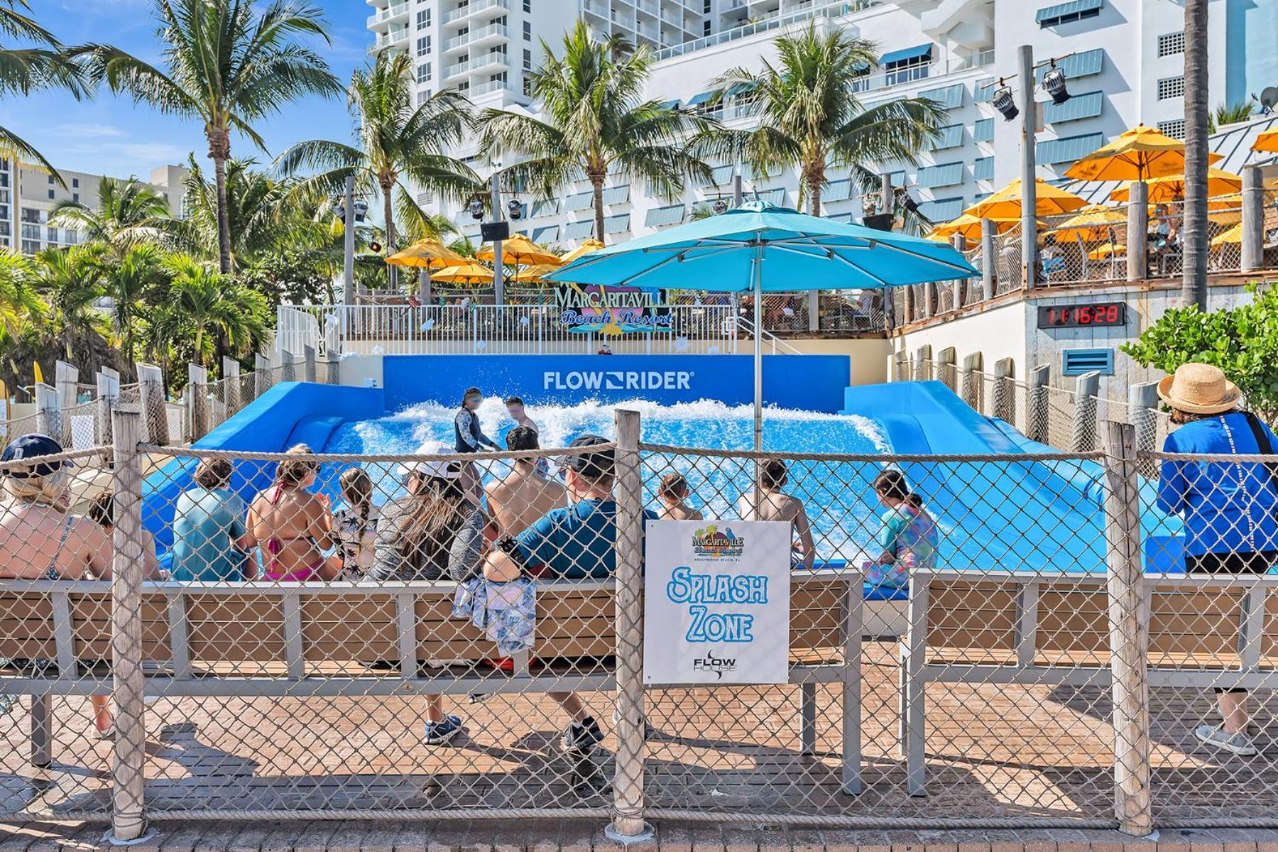 Beachfront & Pool Near Marriott Apartamento *