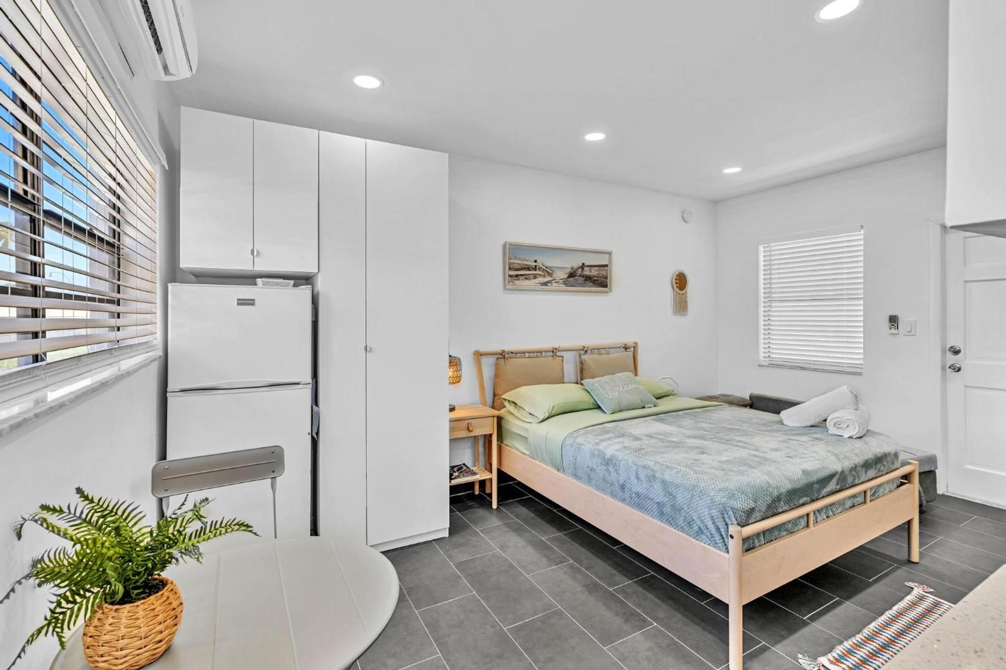 Beachfront & Pool Near Marriott Apartamento Hollywood