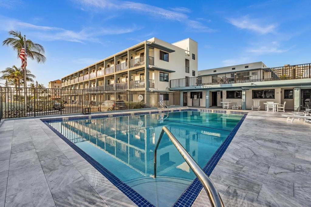 Apartamento Beachfront & Pool Near Marriott *